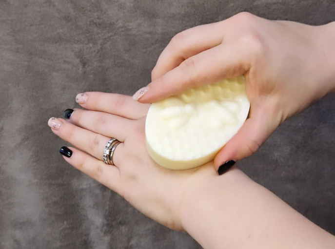 Solid Moisturiser Bars